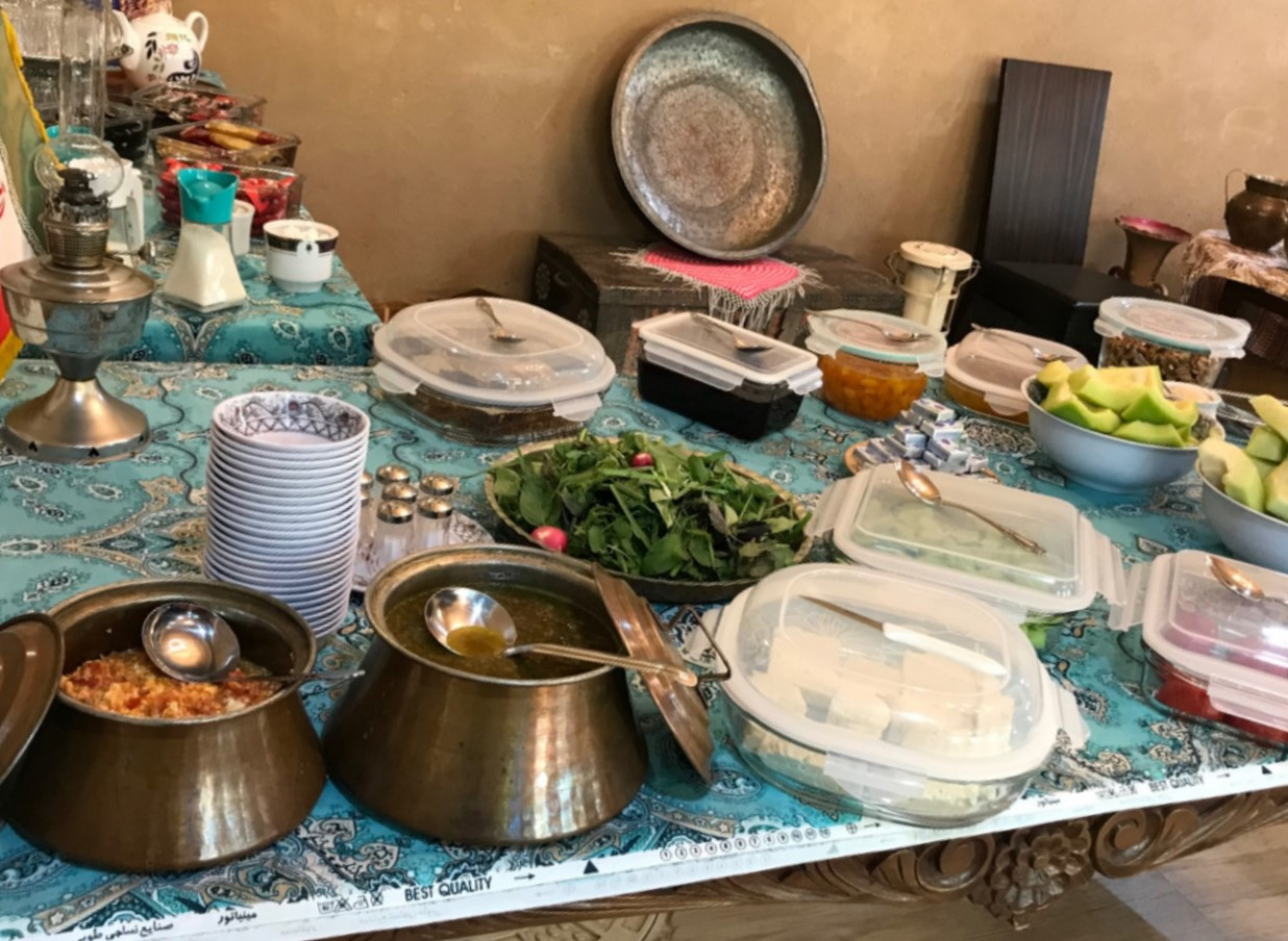 میز صبحانه