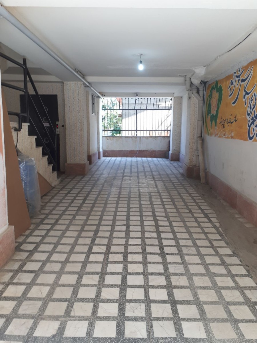 آسانسور پارکینگ راه پله