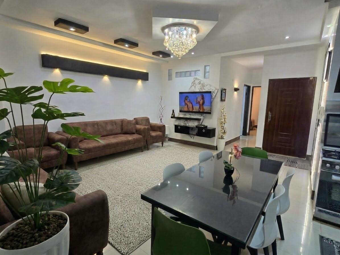 میز نهارخوری ۶ نفره