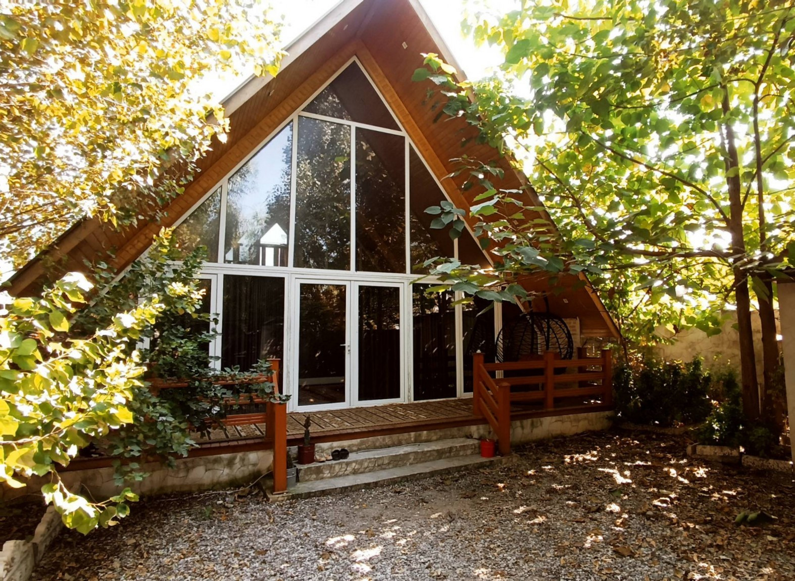 نمای اقامتگاه