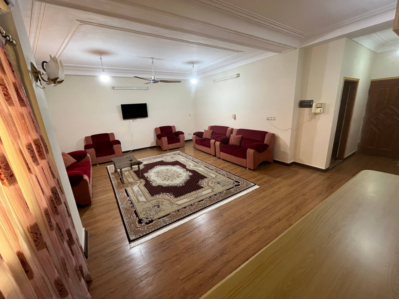 اتاق پذیرایی
