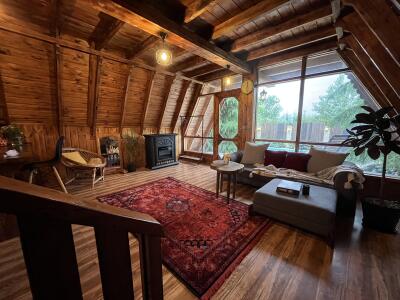 کلبه چوبی  آناناس