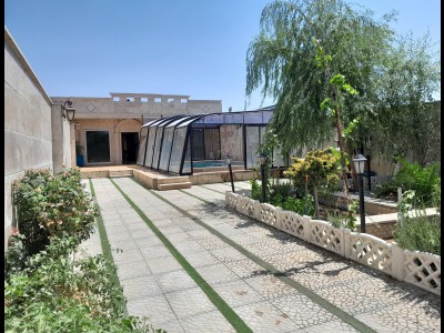 ویلای دو خوابه و مبله دارای استخر سرپوشیده