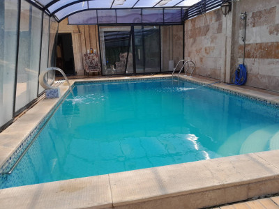 ویلای دو خوابه و مبله دارای استخر سرپوشیده