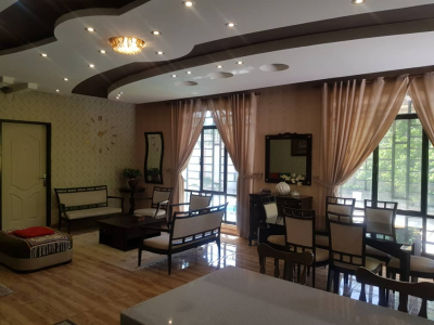 باغ ویلا لوتوس دارای استخر روباز آبگرم