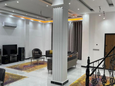 ویلای تریپلکس چهارخوابه بااستخر سرپوشیده و بیلیارد ویلای تریپلکس چهارخوابه بااستخر سرپوشیده و بیلیارد