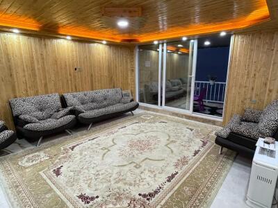 ویلا چوبی نوساز دارای تراس ابدی ب دریاچه ابر جنگل