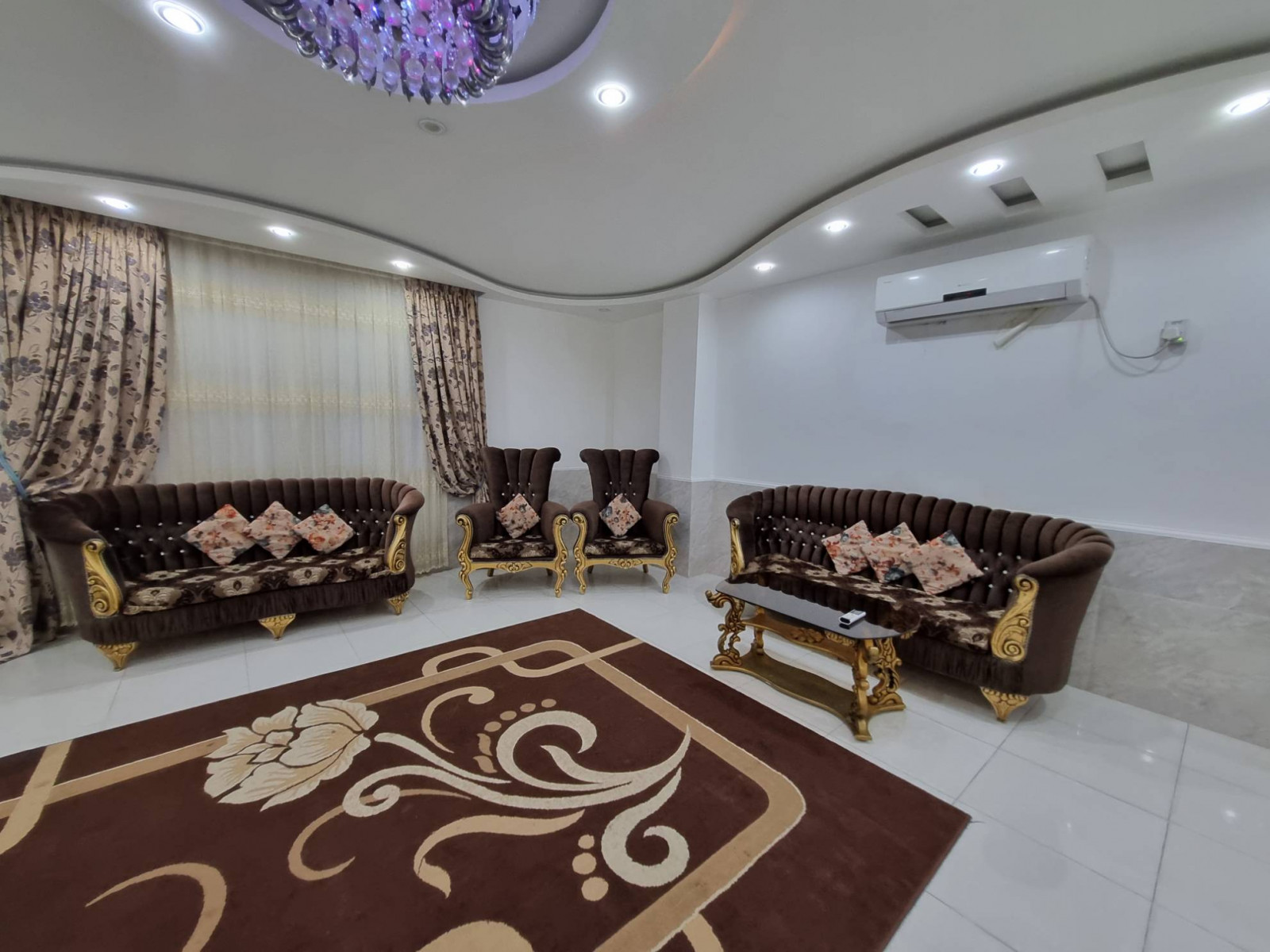 اتاق پذیرایی