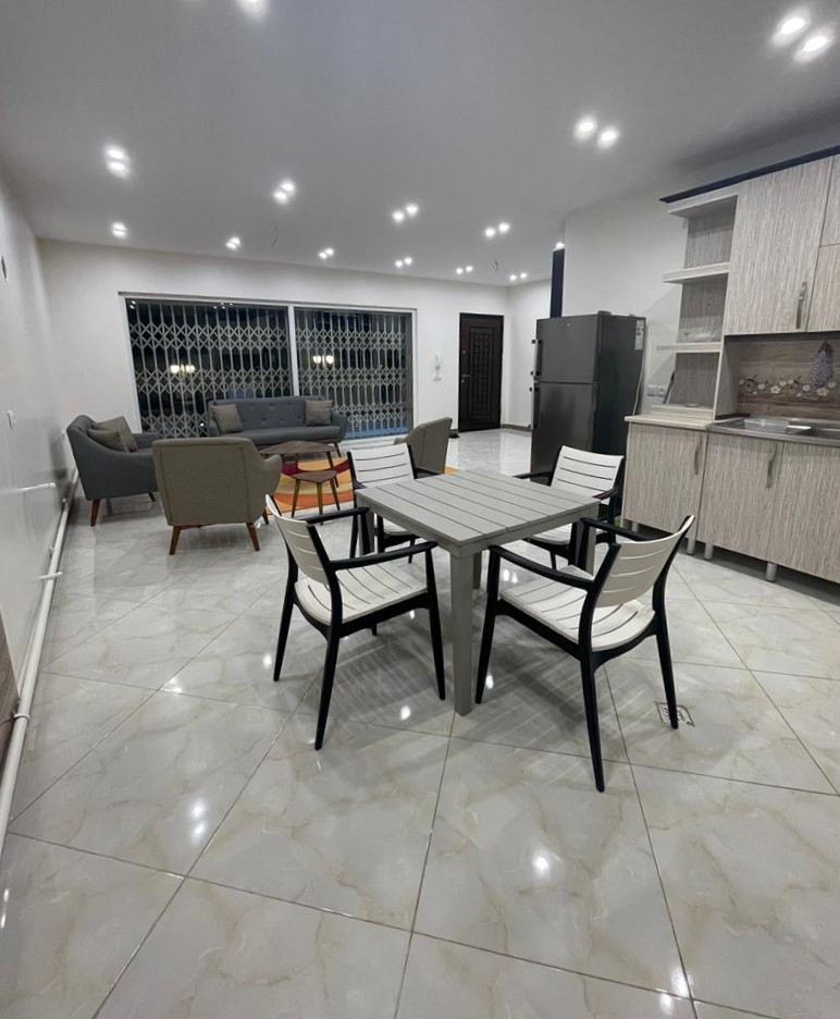 اتاق پذیرایی و آشپزخانه اتاق پذیرایی و آشپزخانه