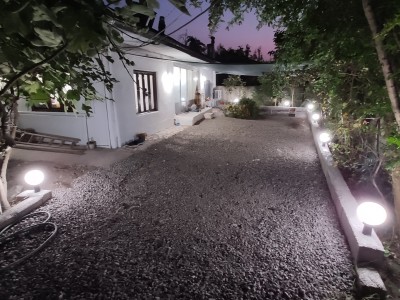 ویلای پدربزرگ نزدیک دریا داخل شهر رودسر