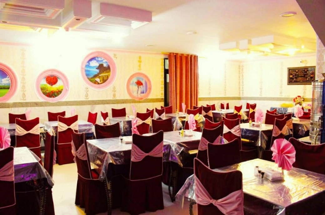 سالن غذاخوری