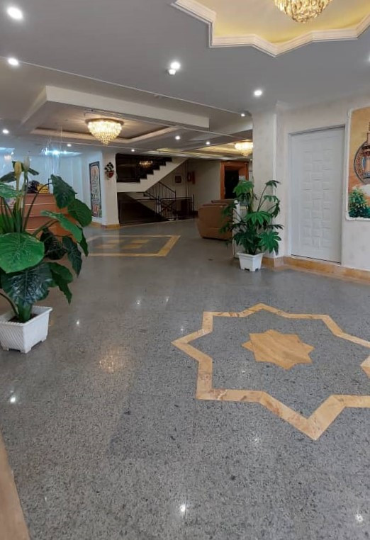 محوطه داخل مجموعه