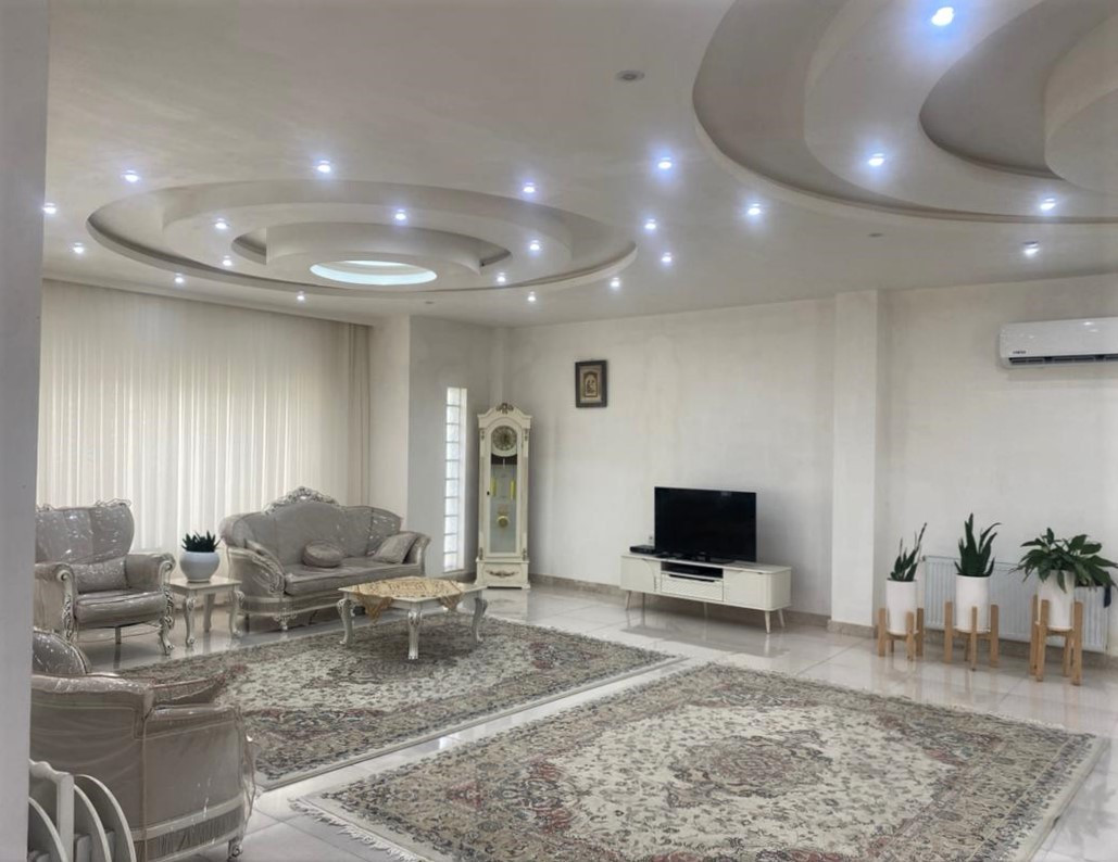 طبقه همکف