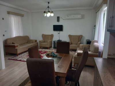 واحد مبله و تمیز، طبقه همکف واحد مبله و تمیز، طبقه همکف