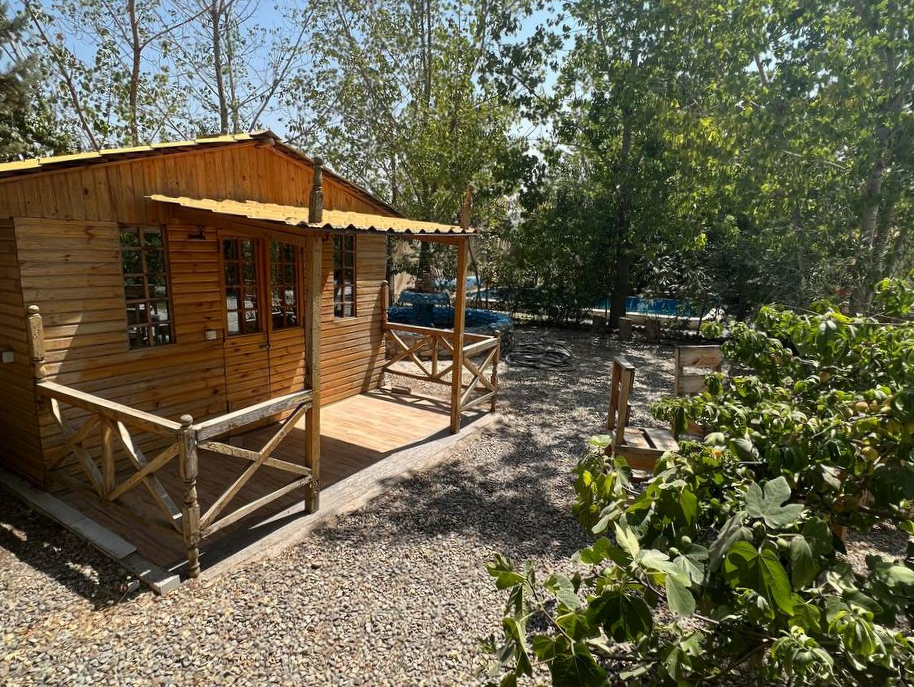 کلبه چوبی کلبه چوبی