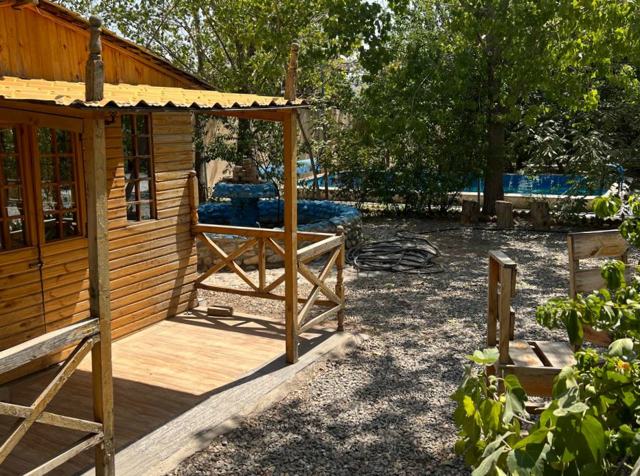 کلبه چوبی کلبه چوبی