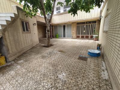 خانه مسافر، تک خوابه در مرکز شهر
