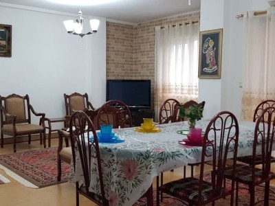 واحد آپارتمانی مبله با نورگیر عالی