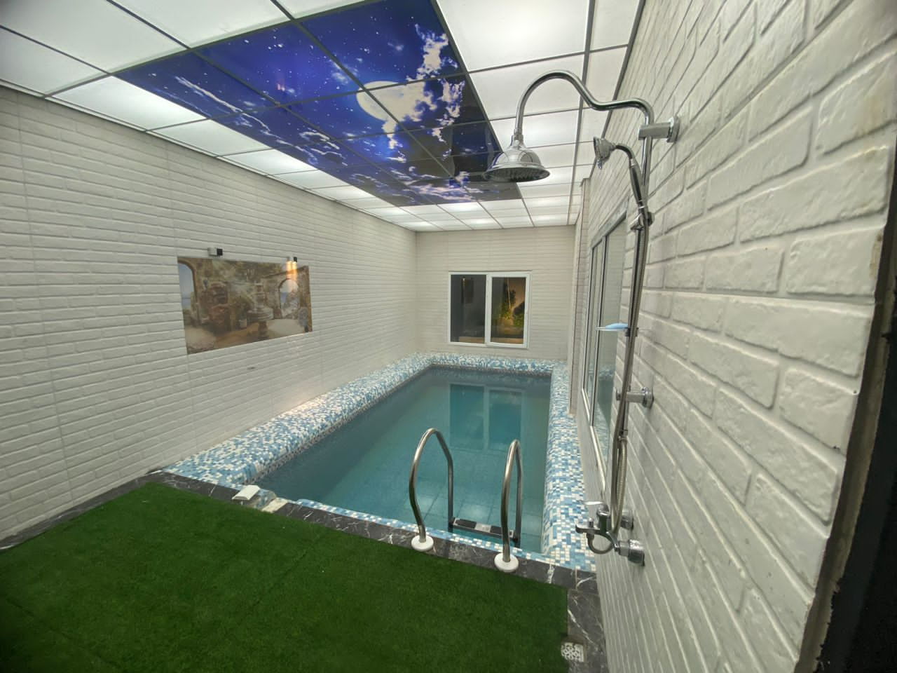 استخر استخر