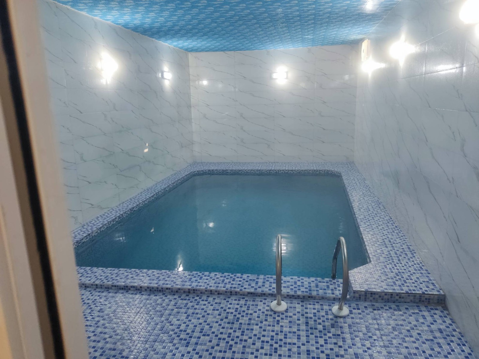 استخر