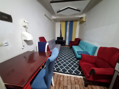 یکخوابه گل محمدی ۶