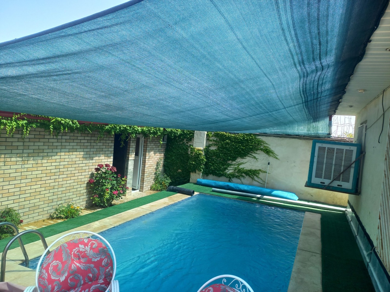 استخر استخر