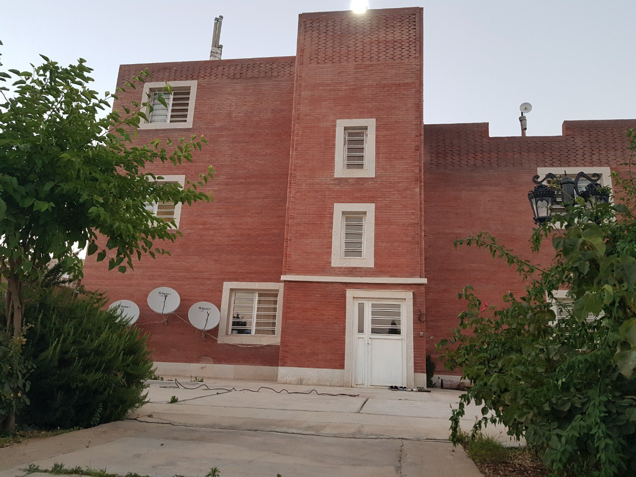 نمای بیرونی