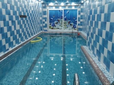 ویلای دو خوابه با استخر سرپوشیده و فوتبال‌دستی