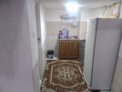 سوئیت حیاط دار در سراوان