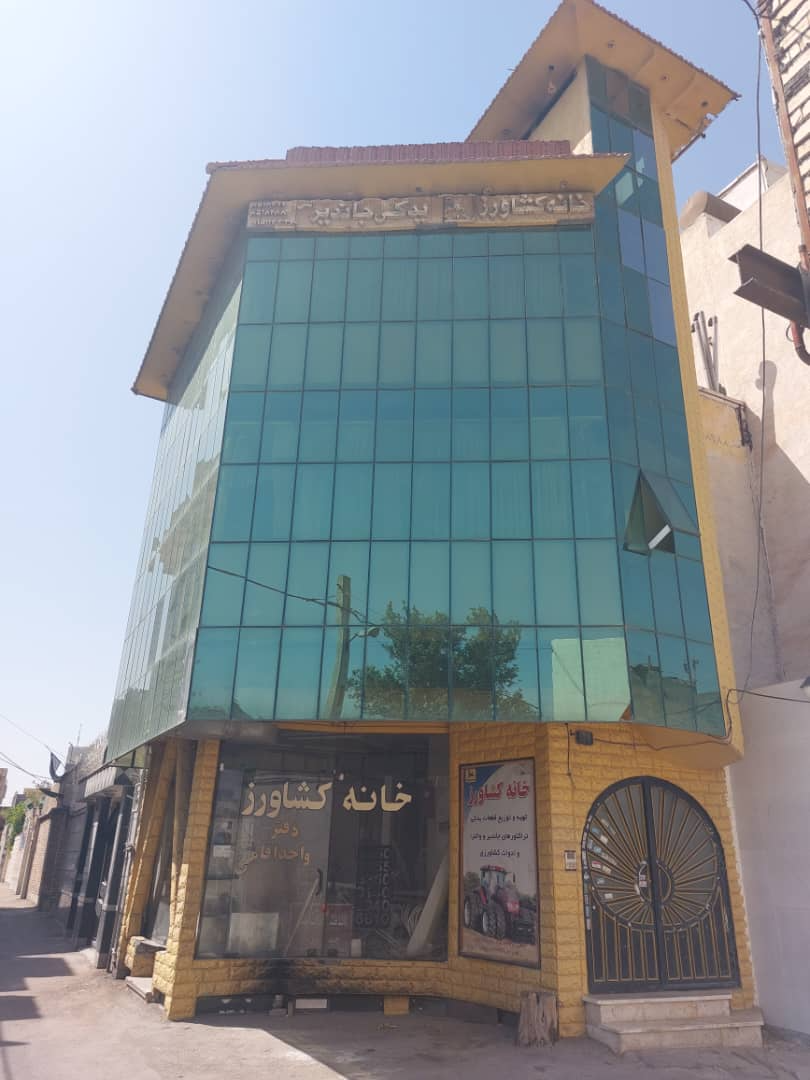 نمای ساختمان