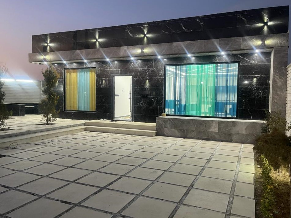 نمای بیرونی ساختمان