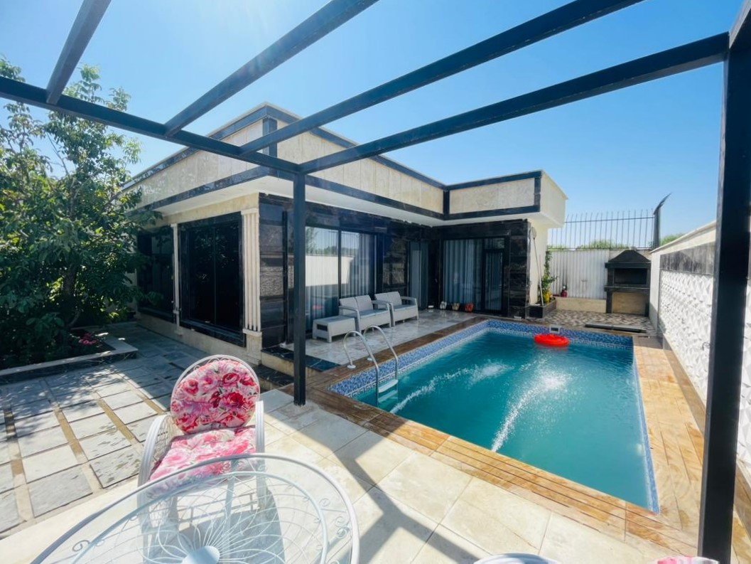 نمای اقامتگاه و استخر نمای اقامتگاه و استخر