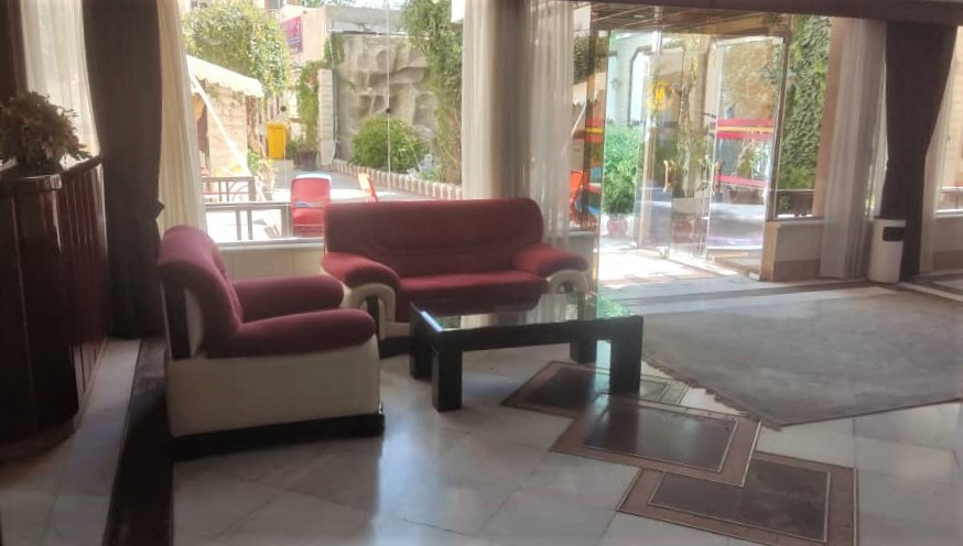 لابی "هتل آپارتمان آبنوس" لابی "هتل آپارتمان آبنوس"