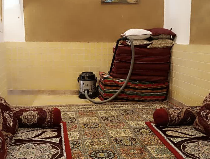 داخل "اتاق(4)" داخل "اتاق(4)"