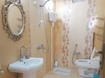 واحد مبله و تک خوابه با دسترسی عالی واحد مبله و تک خوابه با دسترسی عالی