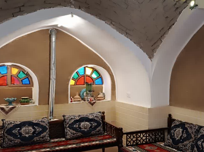 داخل "اتاق (2)"