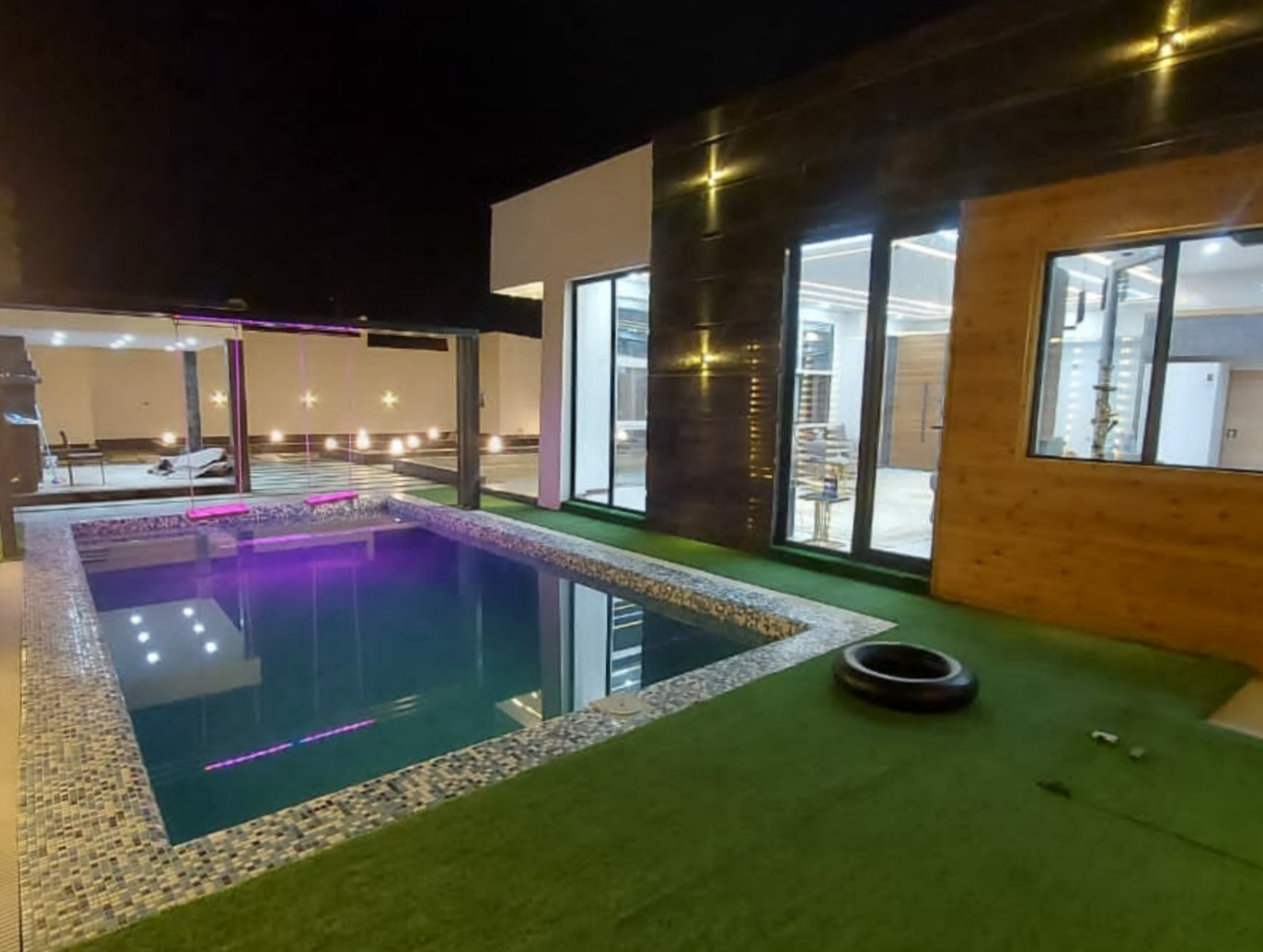 استخر استخر