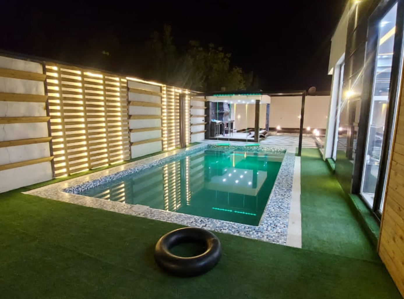 استخر استخر