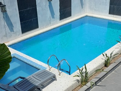 ویلای دوبلکس سه خوابه با استخر روباز آب‌گرم