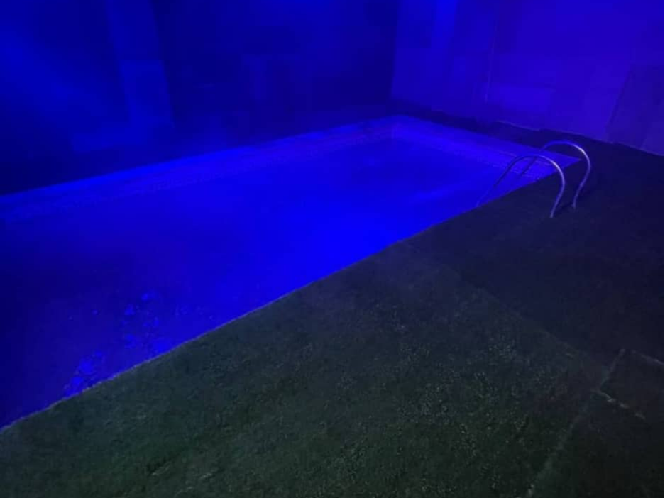 استخر استخر