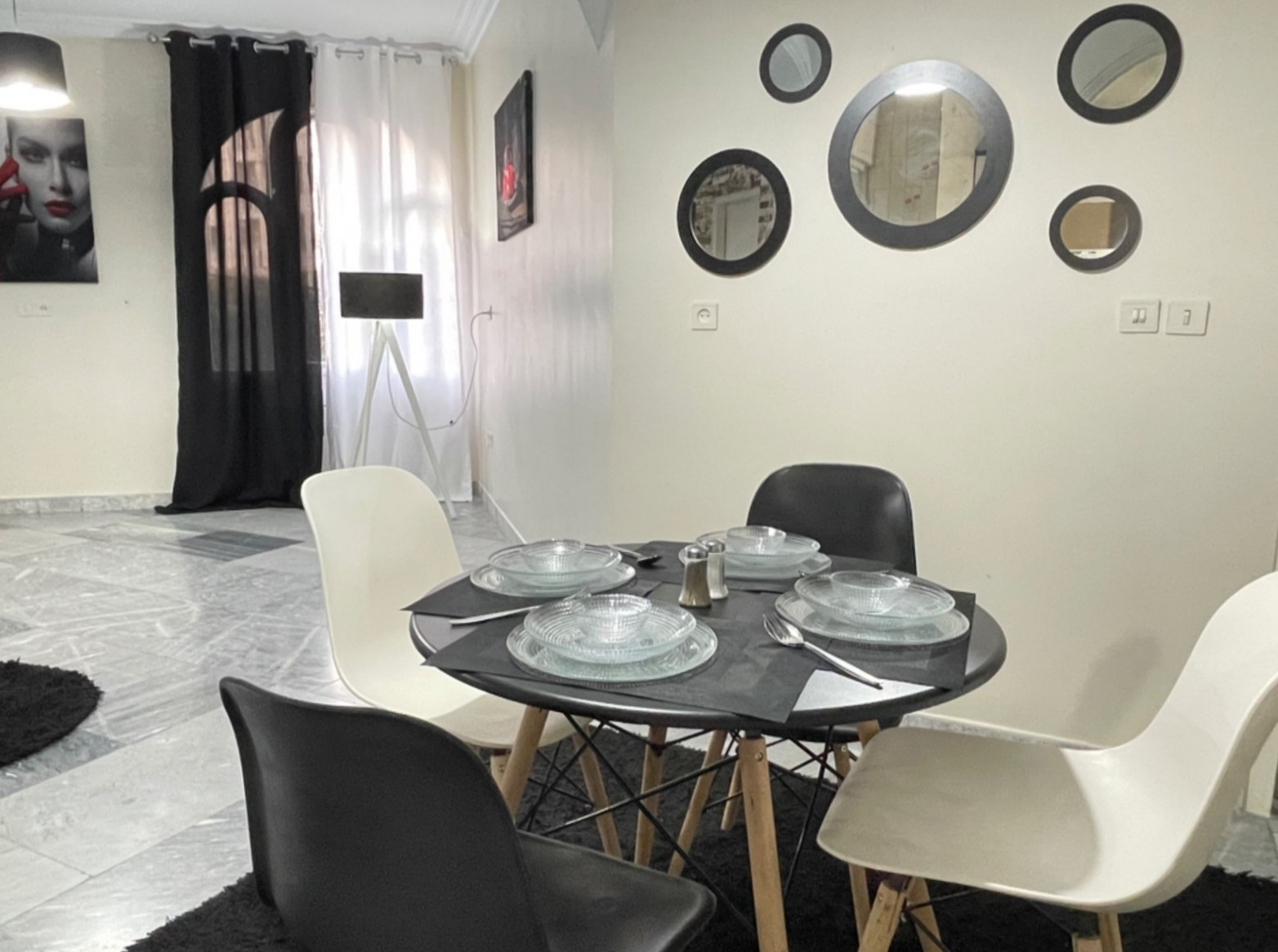 میز غذاخوری