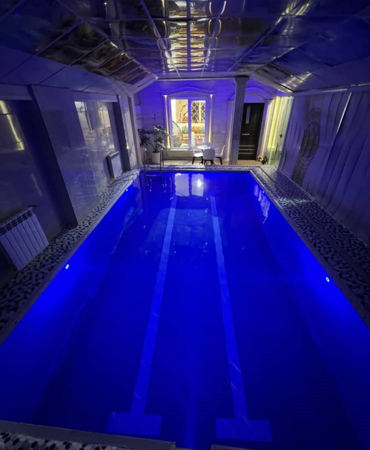 استخر استخر