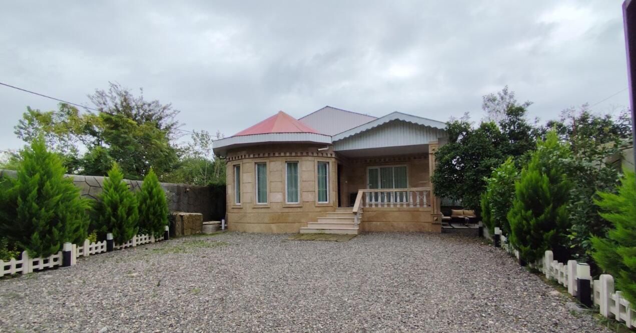 ورودی اقامتگاه ورودی اقامتگاه