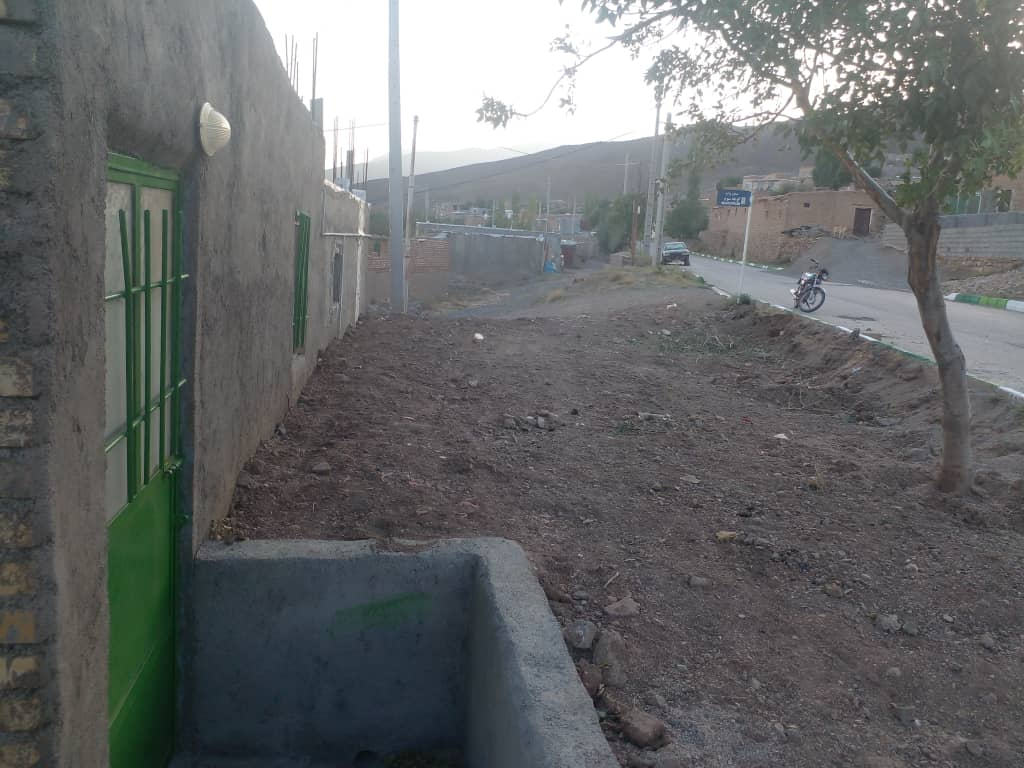 حیاط