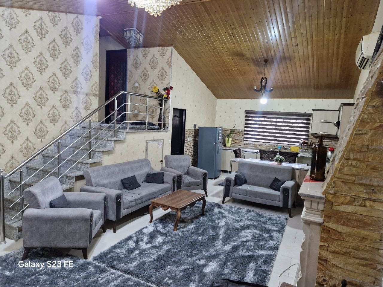 اتاق پذیرایی و آشپزخانه اتاق پذیرایی و آشپزخانه