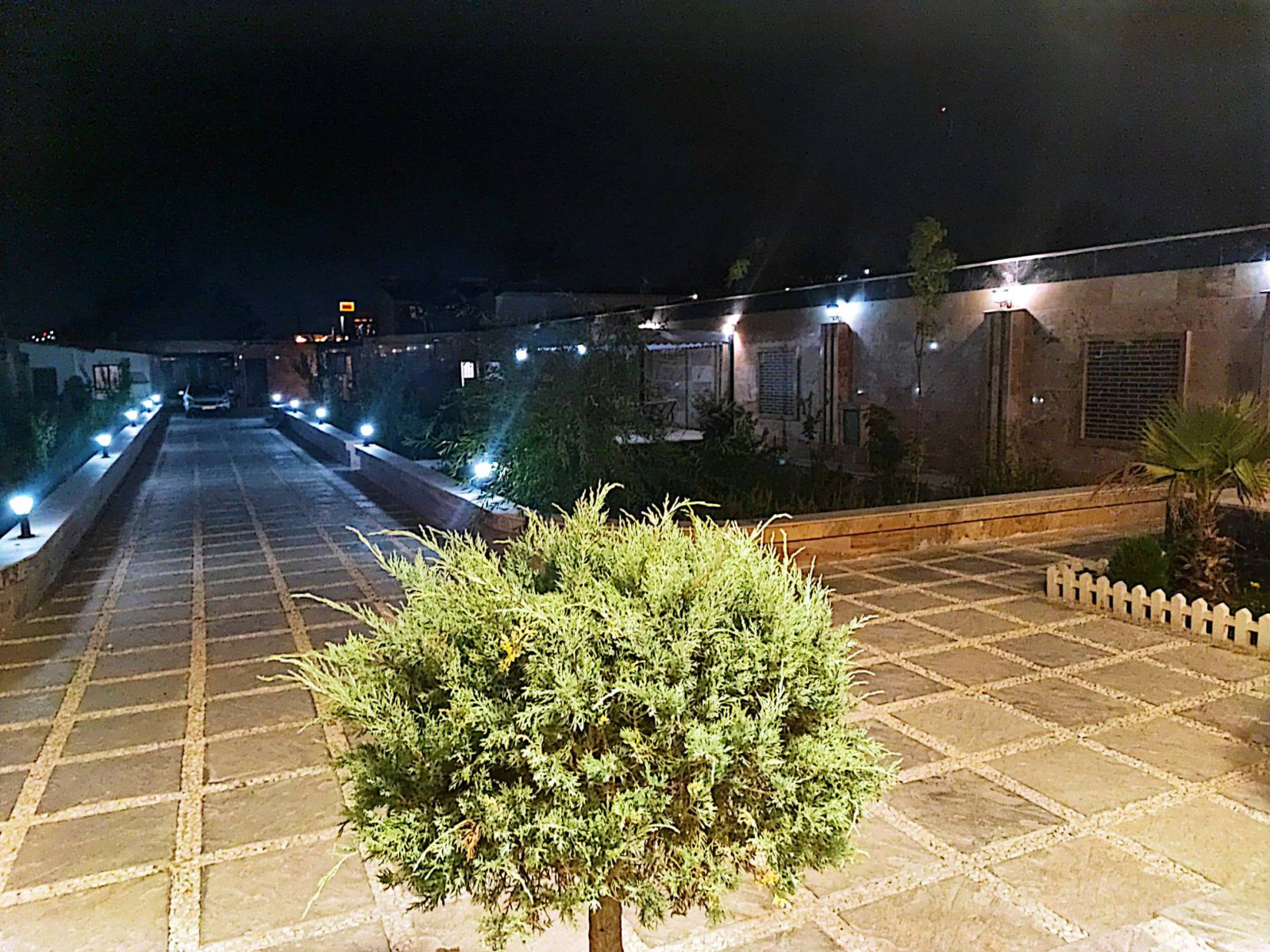 نمای بیرونی ساختمان نمای بیرونی ساختمان