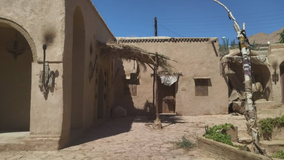 نمای بیرونی مجموعه