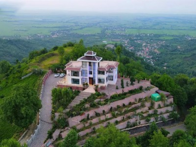 عمارت ویلا 5 خوابه در دل جنگل