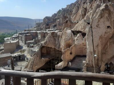 سوئیت صخره‌ای دنج ارسلان با چشم‌اندازی زیبا