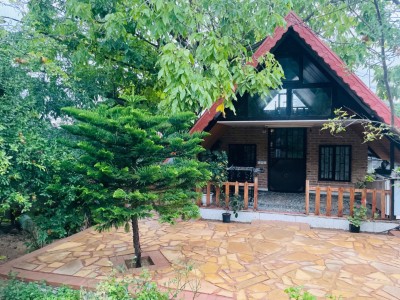 کلبه سوئیسی چکاوک